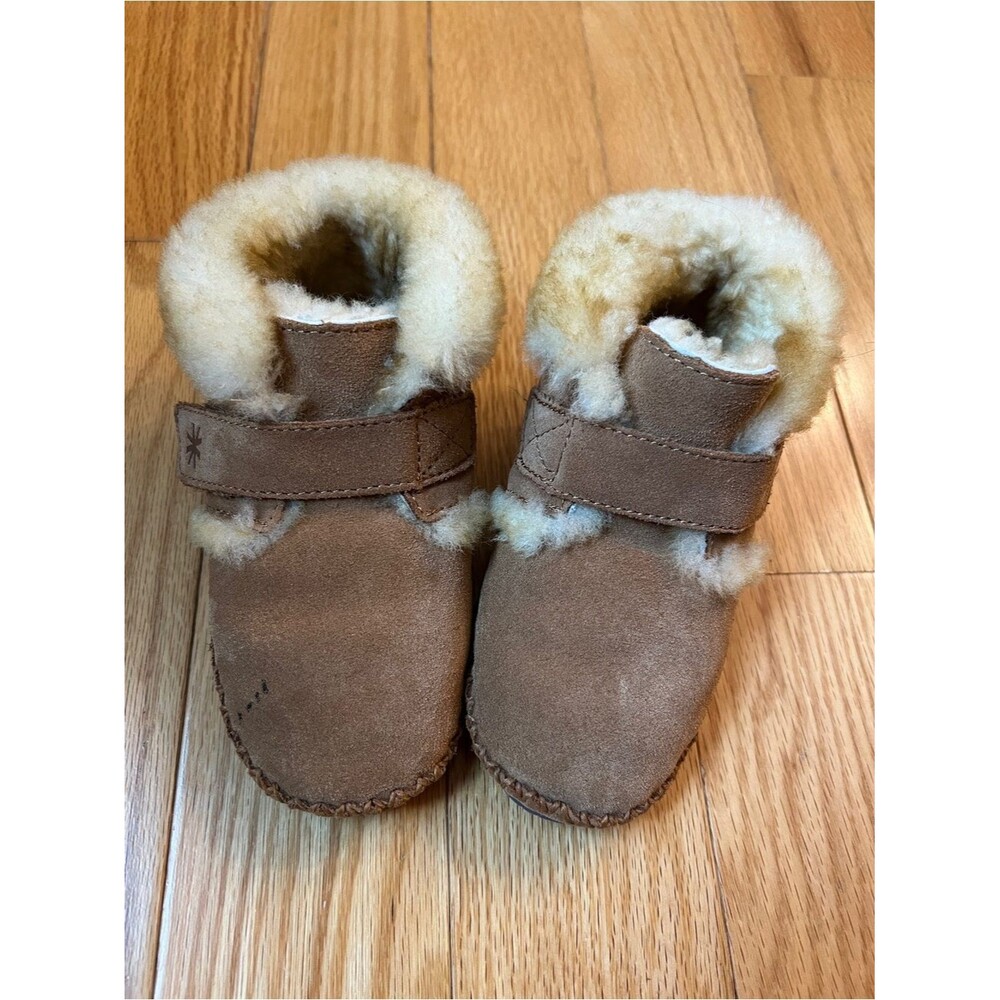 L.L.Bean Toddler Slipper Moccasins Suede Size 9-10